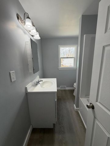 3208 9th Street, Muskegon Heights City, MI 49444