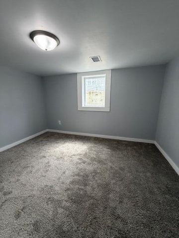 3208 9th Street, Muskegon Heights City, MI 49444