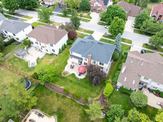3423 Goldfinch Drive, Naperville, IL 60564