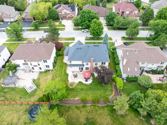 3423 Goldfinch Drive, Naperville, IL 60564