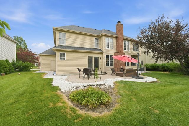 3423 Goldfinch Drive, Naperville, IL 60564