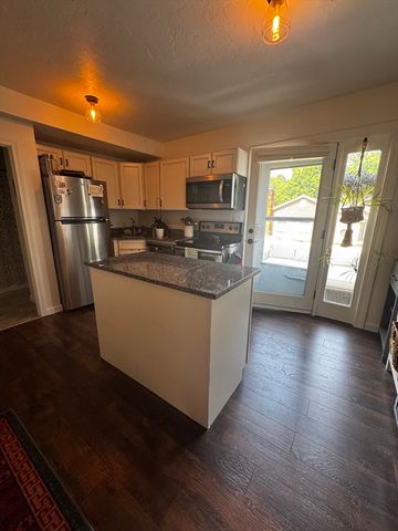 37 Summer Street 4, Westborough, MA 01581