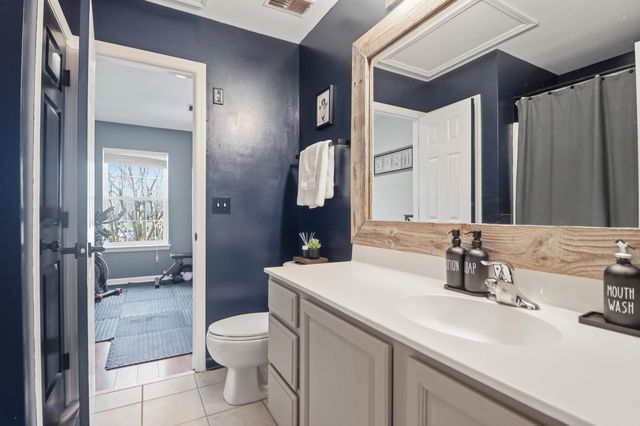 7921 Shadow Oak Drive, North Charleston, SC 29406