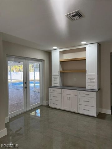 14821 Martin DR, Fort Myers, FL 33908