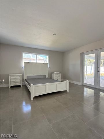 14821 Martin DR, Fort Myers, FL 33908