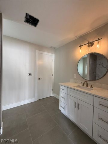 14821 Martin DR, Fort Myers, FL 33908