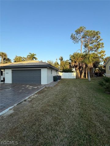 14821 Martin DR, Fort Myers, FL 33908