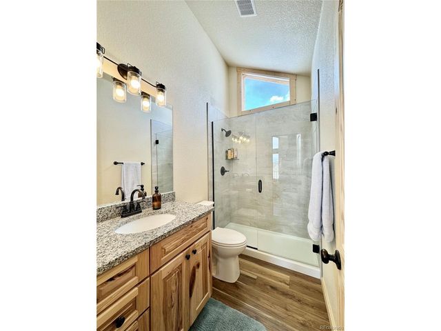 663 Arrowhead Dr, Jefferson, CO 80456