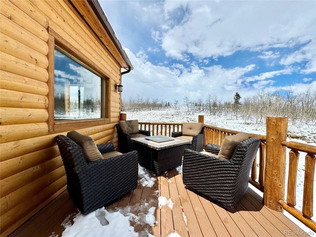 663 Arrowhead Dr, Jefferson, CO 80456