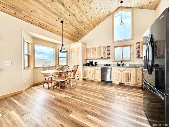 663 Arrowhead Dr, Jefferson, CO 80456