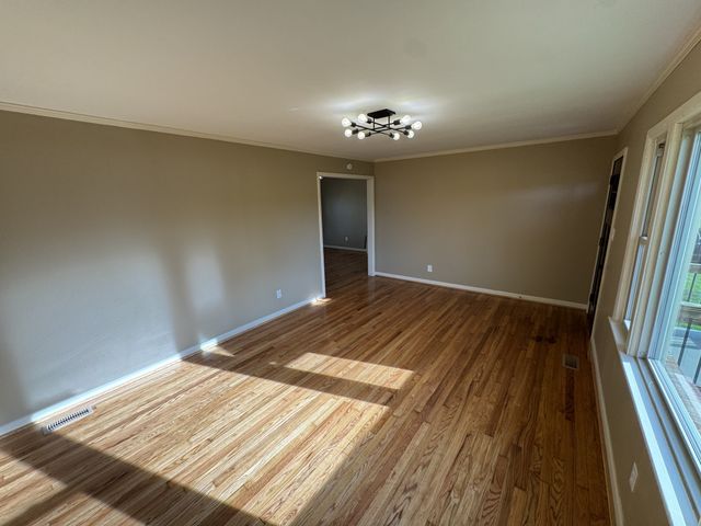 129 Terry Ave, Fayetteville, TN 37334