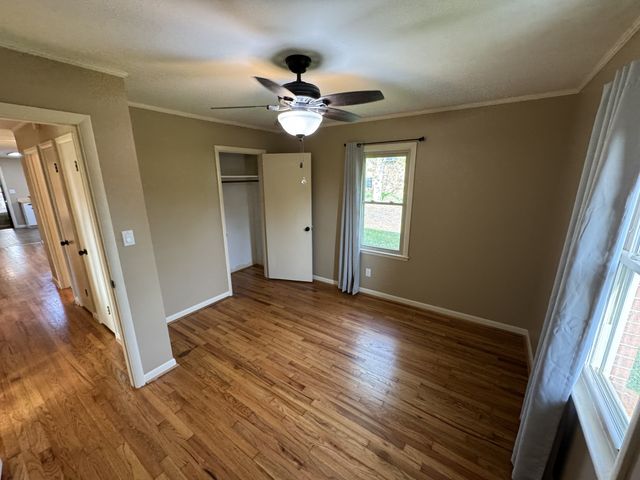 129 Terry Ave, Fayetteville, TN 37334