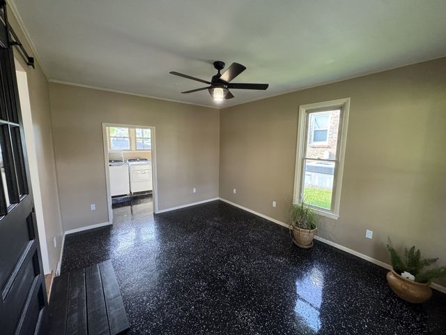 129 Terry Ave, Fayetteville, TN 37334