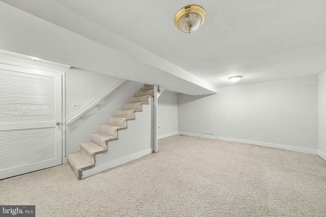 132 E GREEN VALLEY CIR, Newark, DE 19711