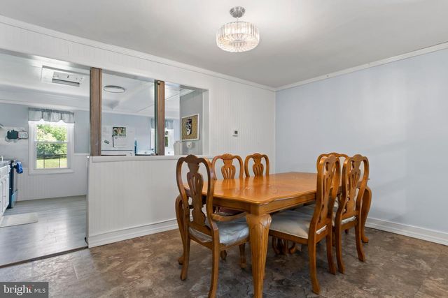 2069 SPRING RD, Carlisle, PA 17013