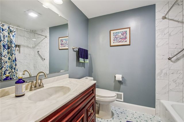 26 Misty Pine Road, Perinton, NY 14450