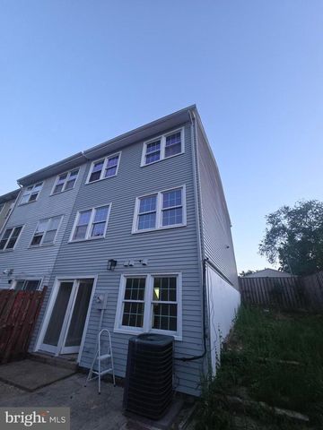 2915 PHEASANT LN, Woodbridge, VA 22191