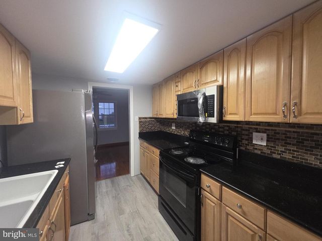 2915 PHEASANT LN, Woodbridge, VA 22191