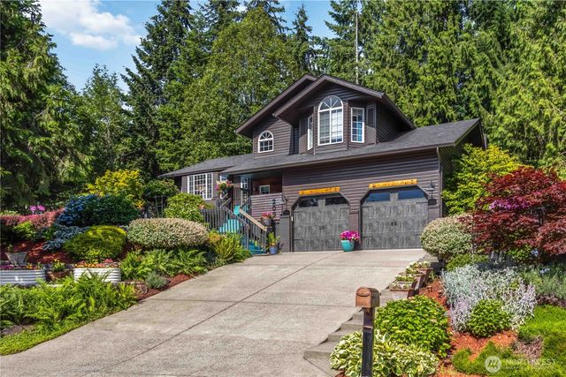 209 W Beacon Hill Drive, Longview, WA 98632