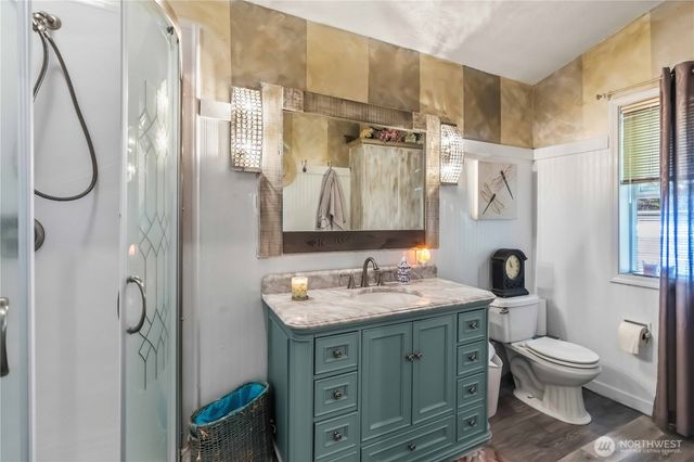 209 W Beacon Hill Drive, Longview, WA 98632