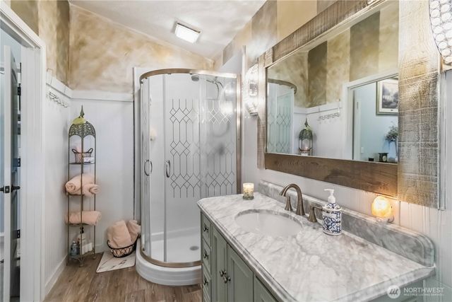 209 W Beacon Hill Drive, Longview, WA 98632