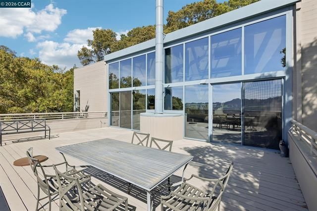 319 Tappan Terrace, Orinda, CA 94563