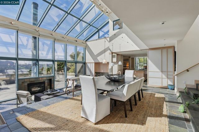 319 Tappan Terrace, Orinda, CA 94563