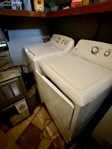 546 W St Vrain Street, Colorado Springs, CO 80905