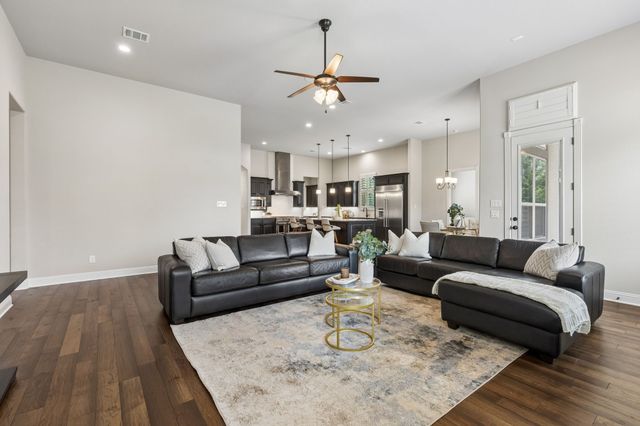 7008 Mozart, Colleyville, TX 76034