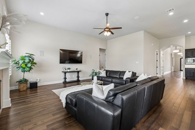 7008 Mozart, Colleyville, TX 76034