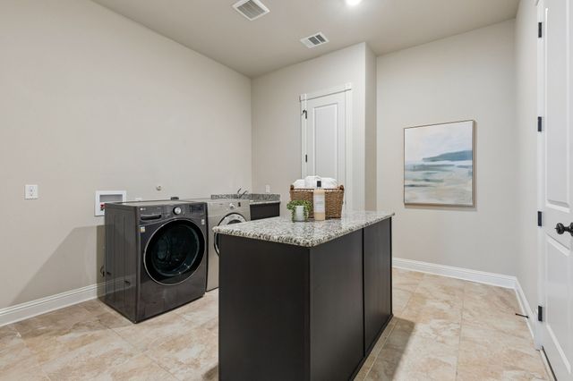7008 Mozart, Colleyville, TX 76034