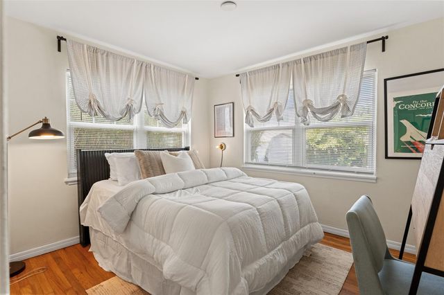 209 17TH AVENUE N, St Petersburg, FL 33704