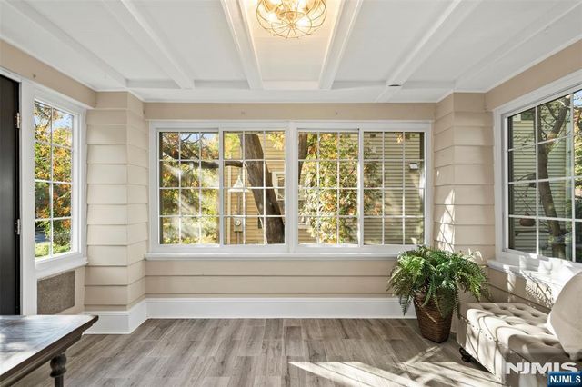 15 Randolph Place, Ridgewood, NJ 07450