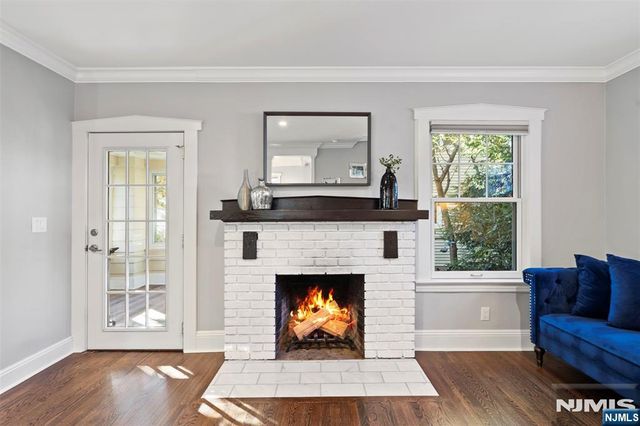 15 Randolph Place, Ridgewood, NJ 07450