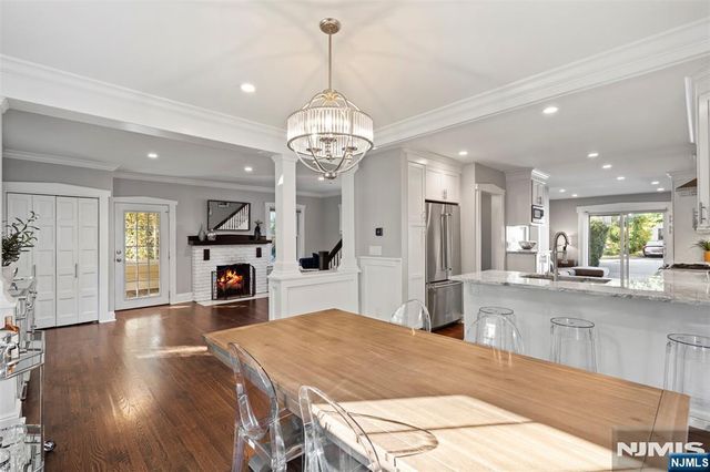 15 Randolph Place, Ridgewood, NJ 07450