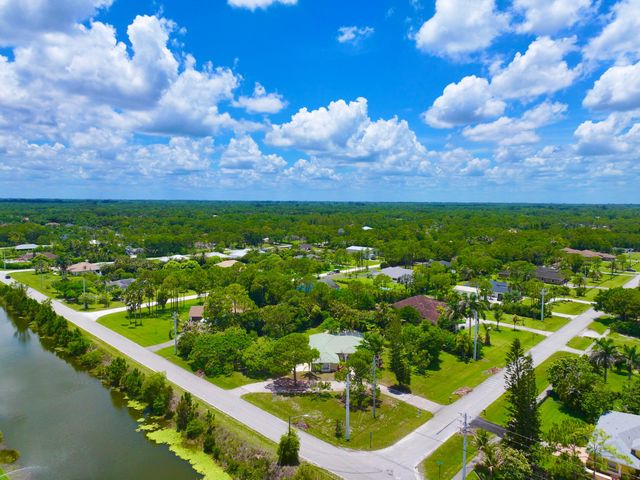12037 Temple Boulevard, The Acreage, FL 33412