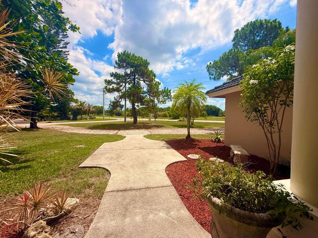 12037 Temple Boulevard, The Acreage, FL 33412