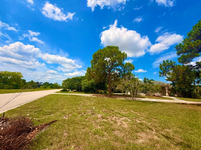 12037 Temple Boulevard, The Acreage, FL 33412