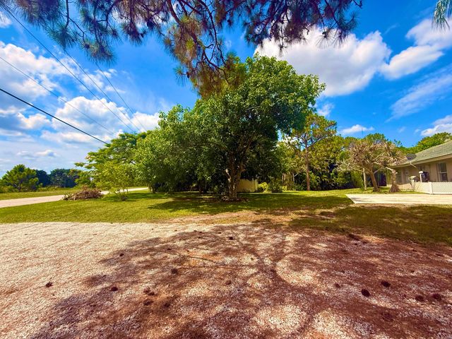 12037 Temple Boulevard, The Acreage, FL 33412