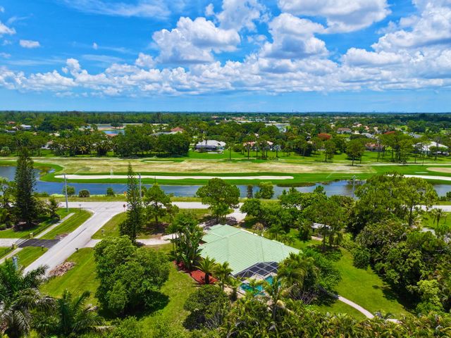 12037 Temple Boulevard, The Acreage, FL 33412