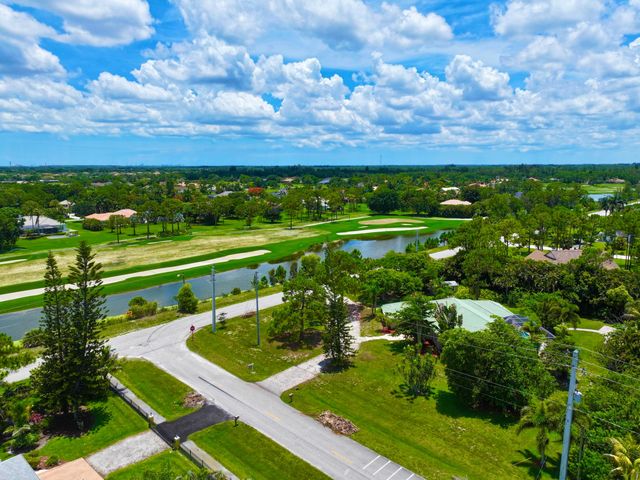 12037 Temple Boulevard, The Acreage, FL 33412