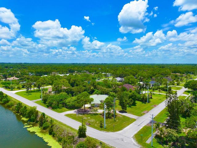 12037 Temple Boulevard, The Acreage, FL 33412