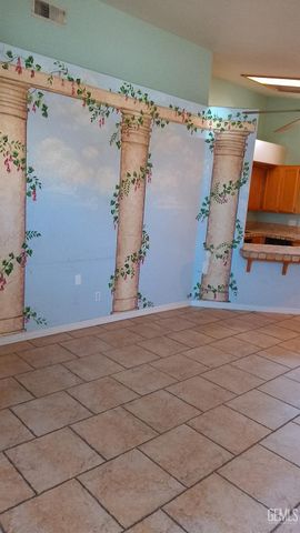 5617 Shadow Stone Street, Bakersfield, CA 93313