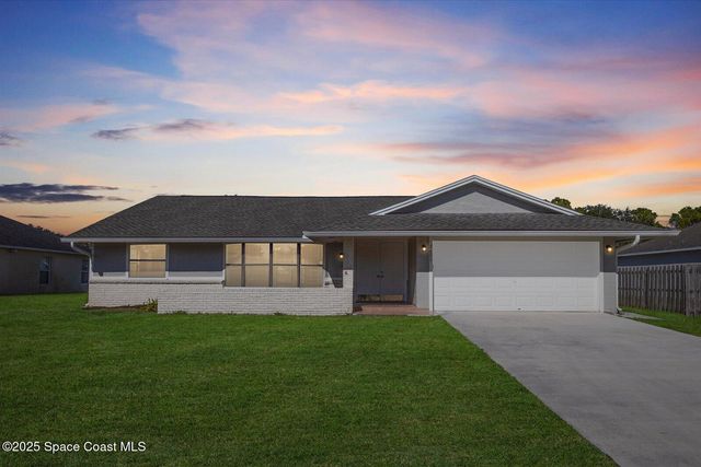 2671 SW Union Terrace, Port St. Lucie, FL 34953