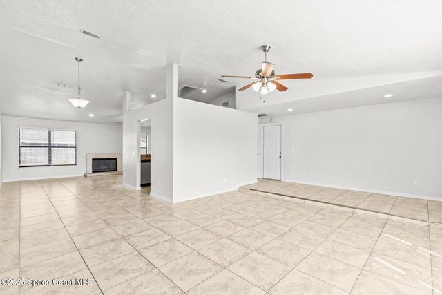 2671 SW Union Terrace, Port St. Lucie, FL 34953