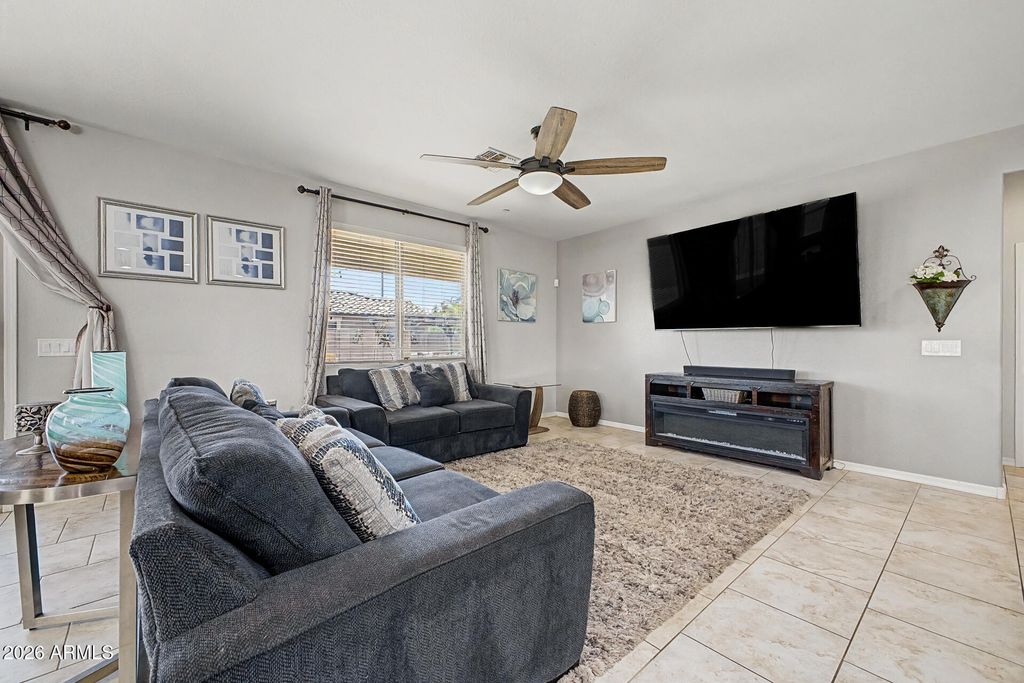 21377 W Almeria Road, Buckeye, AZ 85396 — photo 5