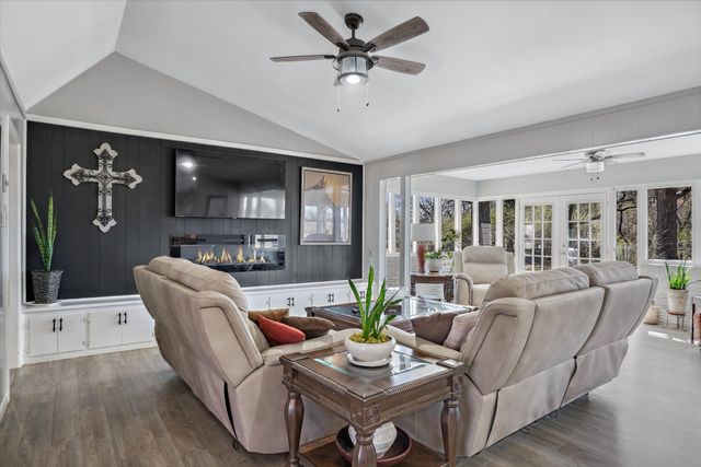 103 Brandon, Edgewood, TX 75117