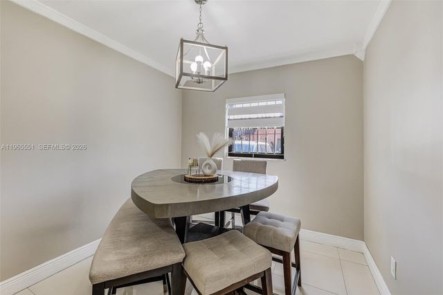 6410 W 27th Ln 101-19, Hialeah, FL 33016