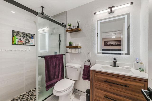 6410 W 27th Ln 101-19, Hialeah, FL 33016