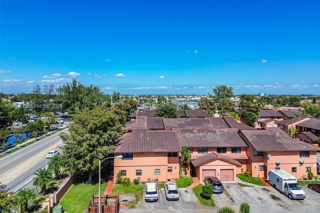 6410 W 27th Ln 101-19, Hialeah, FL 33016